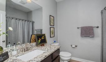 1408 Ledges Dr, Ames, IA 50010