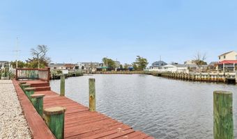 232 Montclair Rd S, Barnegat, NJ 08005