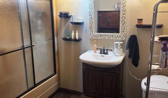 1120 Helen St, Augusta, KS 67010