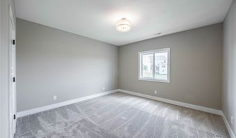 610 Ellis Cir, Adel, IA 50003