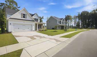 925 Rialto Ln, Ayden, NC 28513