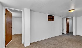 1301 E FOX FARM Rd, Cheyenne, WY 82009