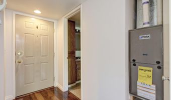 9645 Independence Dr #D103, Anchorage, AK 99507