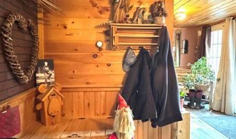 7 Howard Siding Ln, Abbot, ME 04406