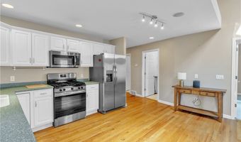 1 B Astor Ridge Dr B, Amherst, NY 14228