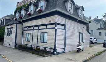 4 Hammond St 5, Newport, RI 02840