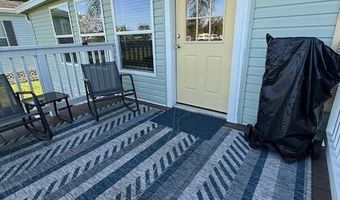 327 Waldorf Dr, Auburndale, FL 33823