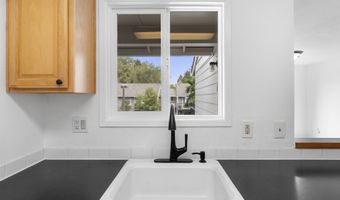 5488 SW ALGER Ave I-10, Beaverton, OR 97005