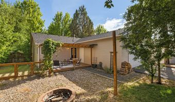 20618 Daisy Ln, Bend, OR 97702