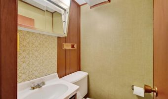 1313 Maxwell Ave, Ames, IA 50010