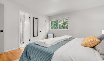6885 SW PRINCESS Ave, Beaverton, OR 97008