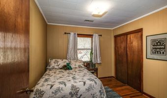 29 Breedlove Dr, Andrews, NC 28901