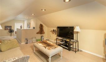 928 Bridge Ave, Albert Lea, MN 56007