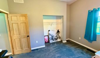 11794 N Delaware Rd, Batesville, IN 47006