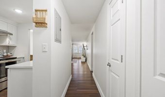 5 Elm St 2, Acton, MA 01720