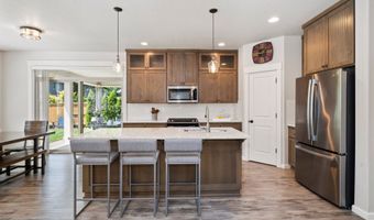 12209 MIMOSA Way, Oregon City, OR 97045