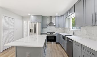 2391 HOLLY SPRINGS Rd, Amissville, VA 20106