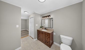 213 N Cleveland Ave, Adel, GA 31620