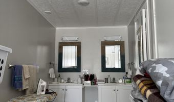 915 Hemlock St, Barefoot Bay, FL 32976