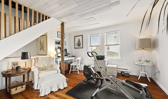 210 N BEACH Ave, Beach Haven, NJ 08008