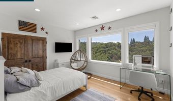 136 Tracy Ln, Alamo, CA 94507