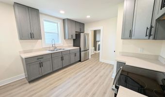 371 1st St, Albany, NY 12206