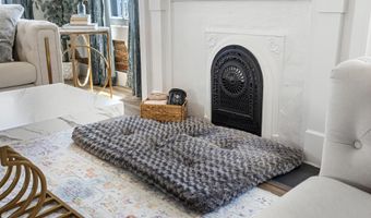 782 Water St, Biloxi, MS 39530