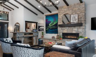 344 Chapman Ln, Bigfork, MT 59911