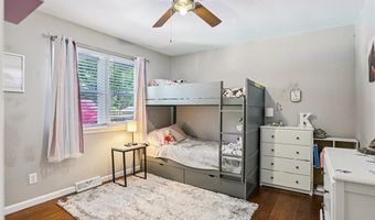 6607 Wenzel Rd, Alton, IL 62002