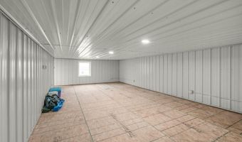 90917 240th St, Austin, MN 55912