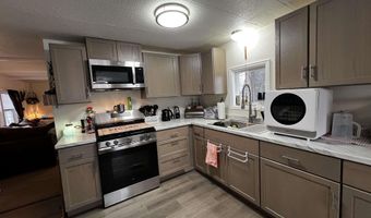 3008 TERRY Rd 1, Cheyenne, WY 82007