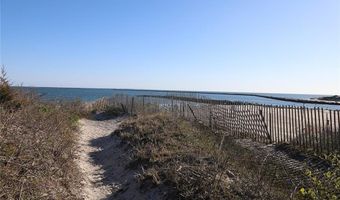232 Sand Hill Cove Rd 232 C, Narragansett, RI 02882