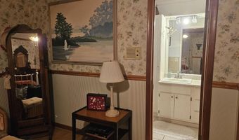 5459 Highway 2, Bascom, FL 32423