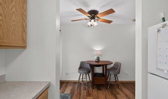 15516 Float Ln 137, Apple Valley, MN 55124