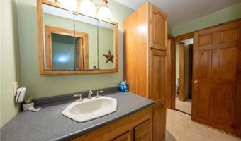 75 Three Rod Rd, Alden, NY 14004