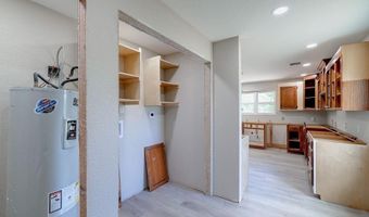 2118 W Radio Ln, Arkansas City, KS 67005