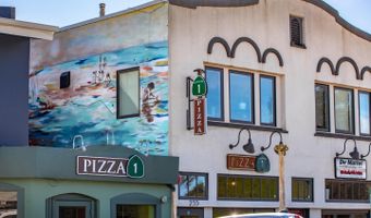 8 Seacliff Dr, Aptos, CA 95003