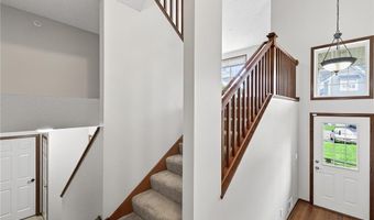 15533 Eagle Shore Dr 806, Apple Valley, MN 55124