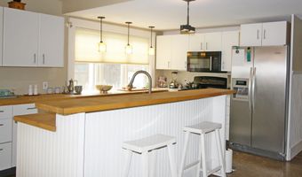 8 Pearl St, Brandon, VT 05733