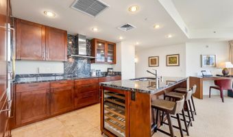 223 Saratoga Rd 3501, Honolulu, HI 96815