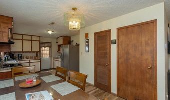 14 Nichol St, Carlsbad, NM 88220