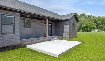 104 Virginia Dr, Auburn, KY 42206