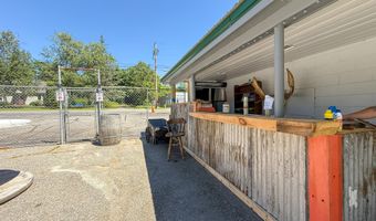 135 Federal Rd, Parsonsfield, ME 04047