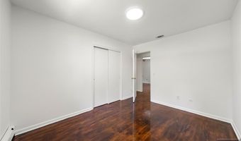 356 Allendale Ave, Allendale, NJ 07401