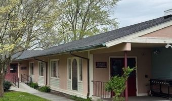 399 Hope St, Bristol, RI 02809