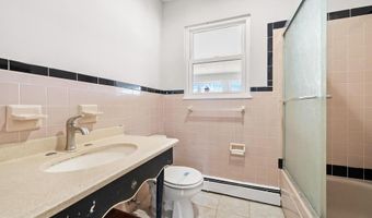 258 BAY SHORE Dr, Barnegat, NJ 08005