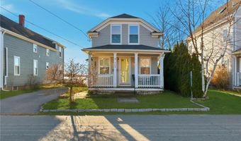 200 Narragansett Ave, East Providence, RI 02915