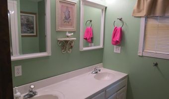 112 Riverside Dr, Arcadia, MO 63621