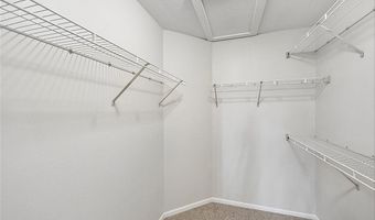 2205 Country Cove Ln, Altoona, IA 50009