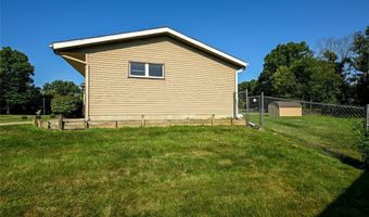 577 Catalina Dr, Akron, OH 44319